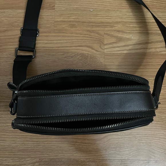 Coach Crossbody Black Leather Bag - Picture 4 of 8